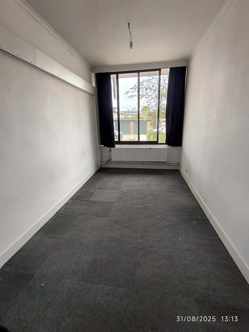 Room empty